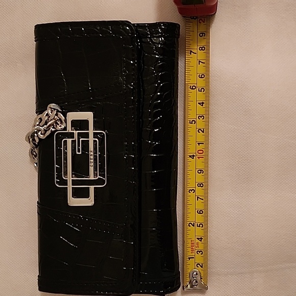 Y2K GUESS Faux Croc Wallet like NEW - Picture 11 of 12